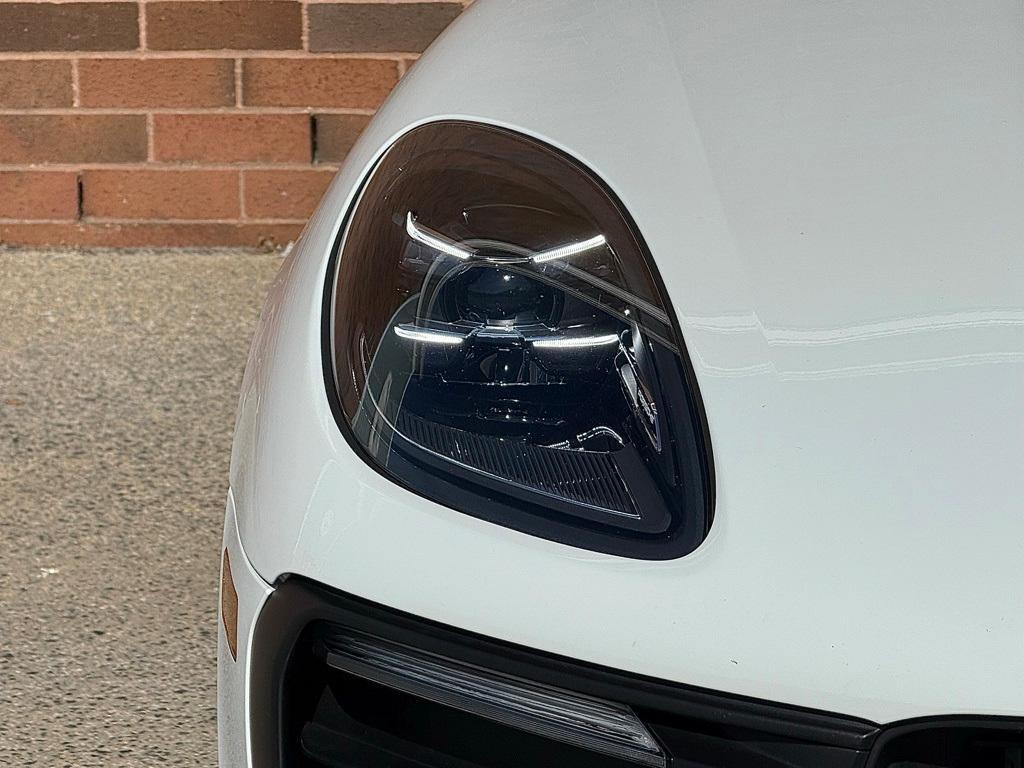 used 2024 Porsche Macan car