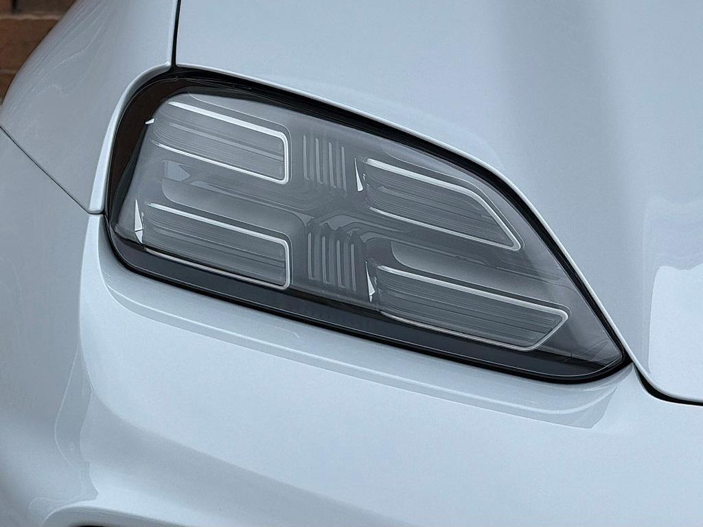 new 2025 Porsche Macan car, priced at $105,235