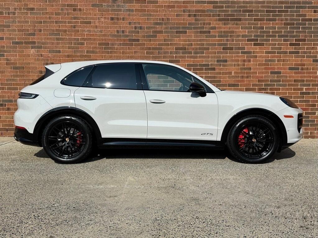 new 2025 Porsche Cayenne car, priced at $162,275