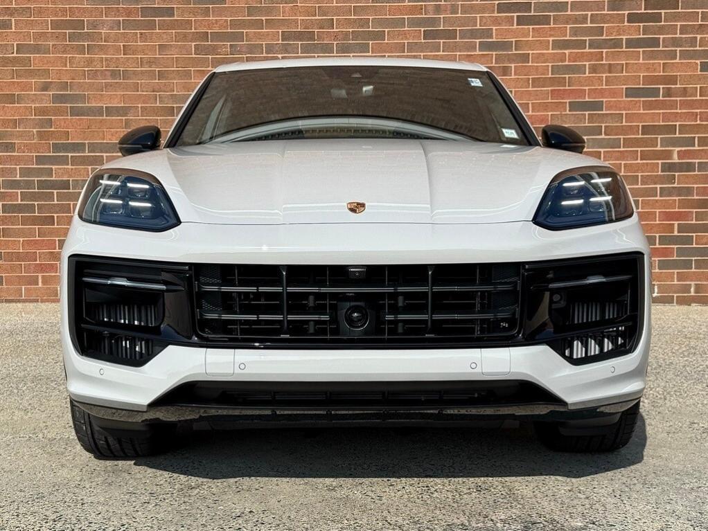 new 2025 Porsche Cayenne car, priced at $162,275