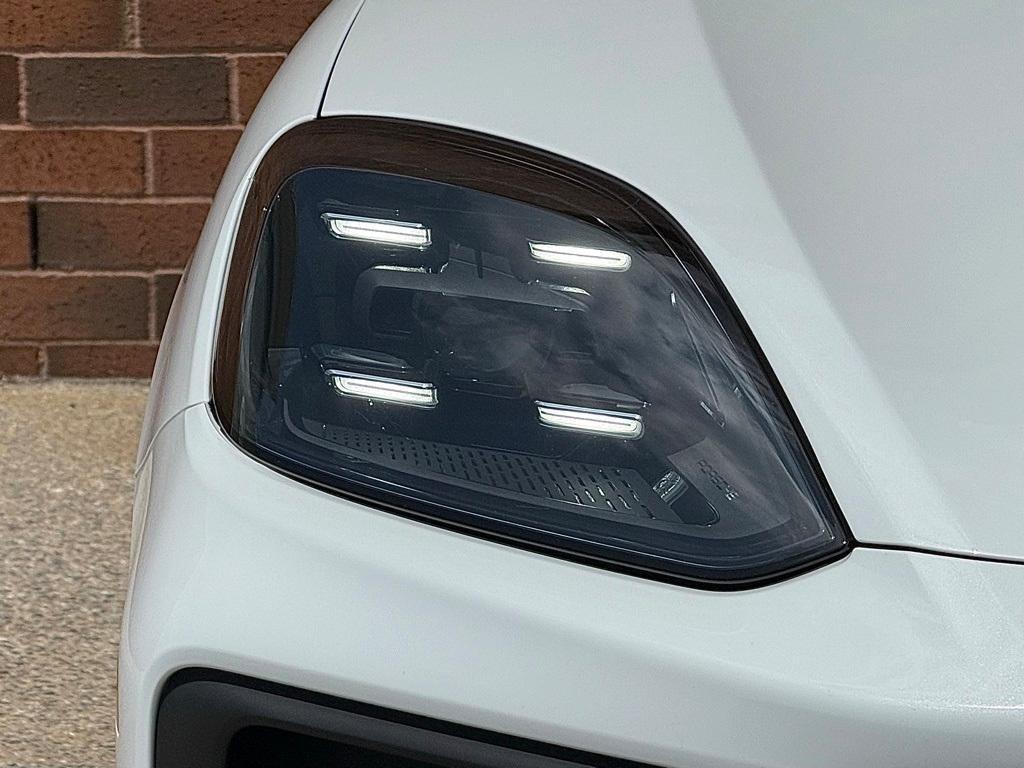 used 2024 Porsche Cayenne car, priced at $79,900