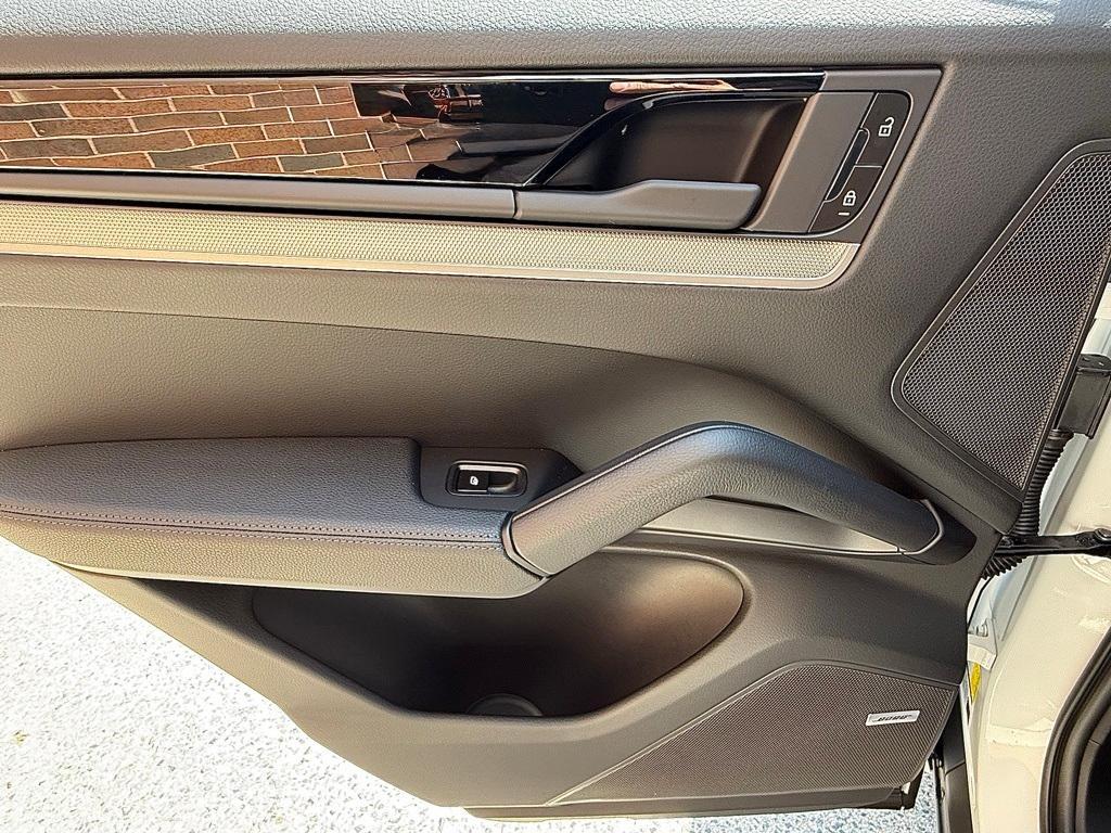 new 2025 Porsche Cayenne car, priced at $106,235