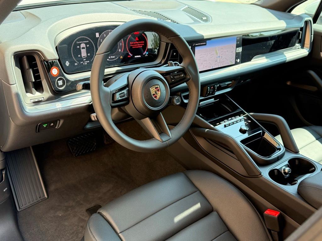 new 2025 Porsche Cayenne car, priced at $106,235