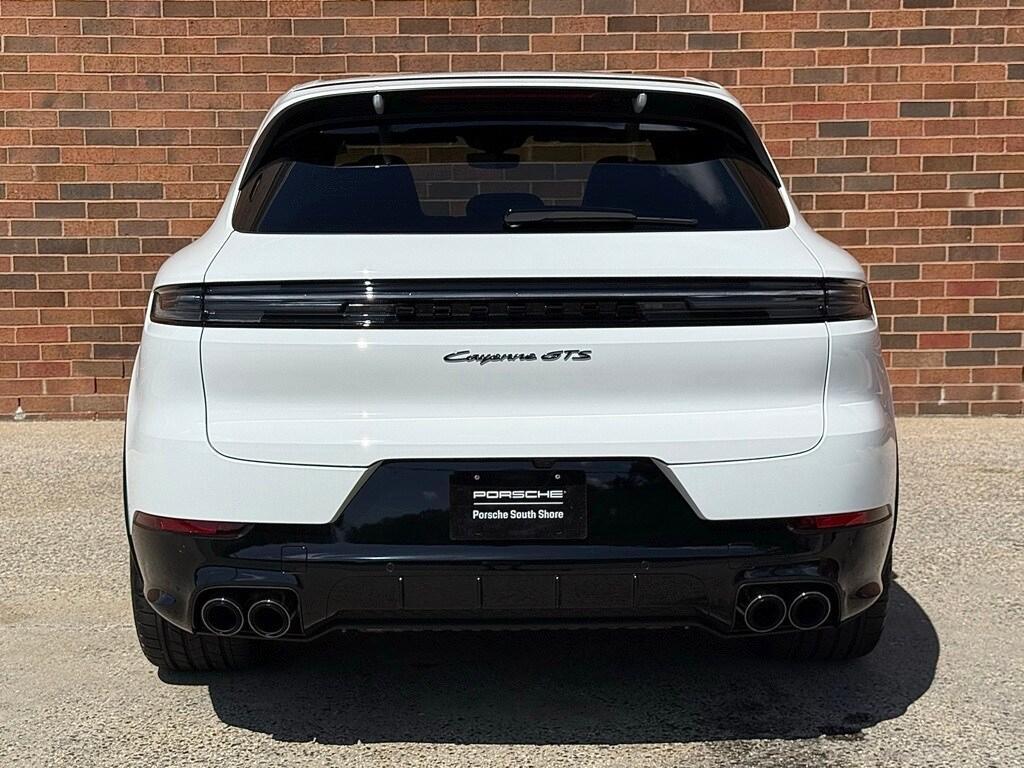 new 2025 Porsche Cayenne car, priced at $159,805