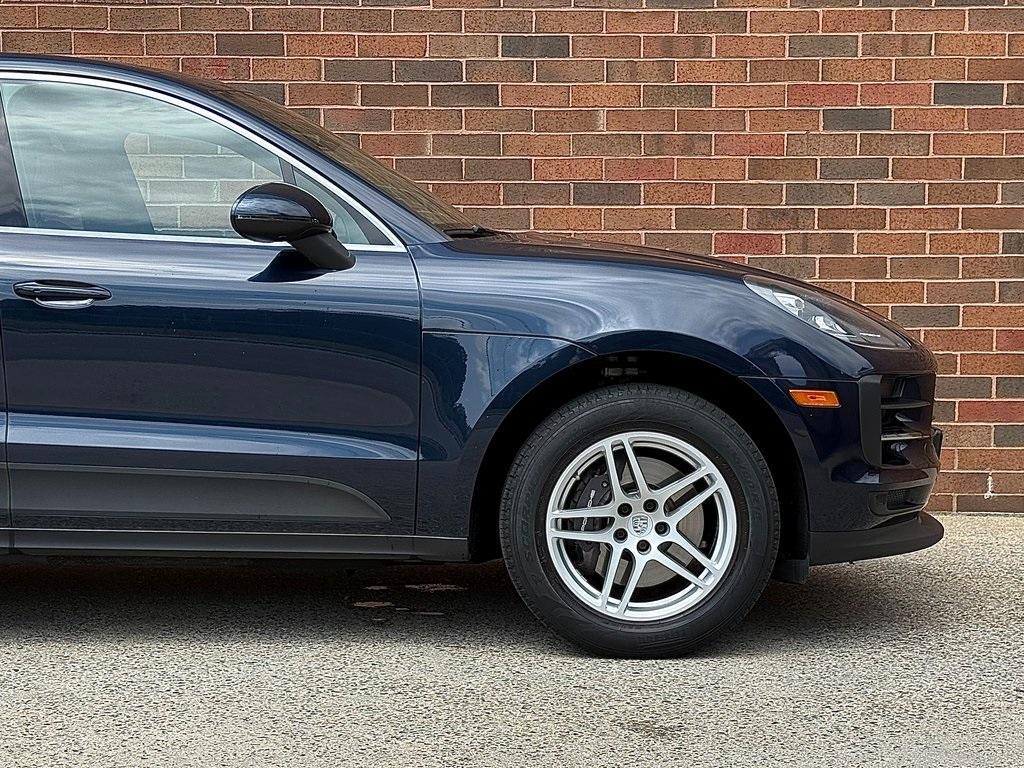 used 2021 Porsche Macan car
