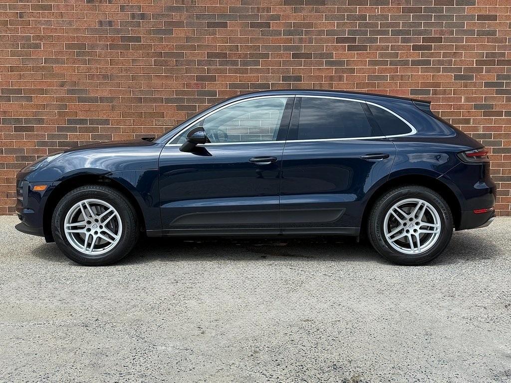 used 2021 Porsche Macan car