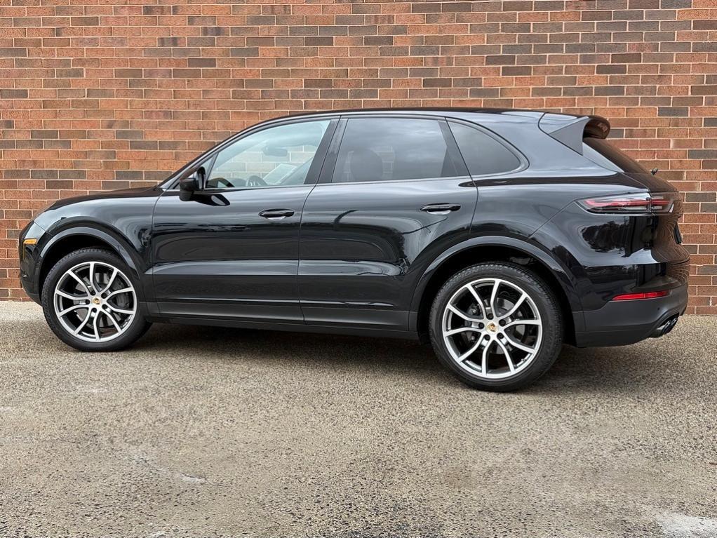 used 2022 Porsche Cayenne car, priced at $69,899