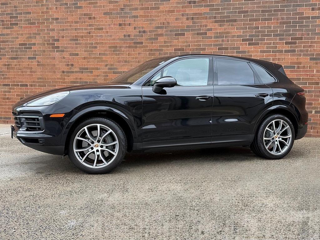 used 2022 Porsche Cayenne car, priced at $69,899