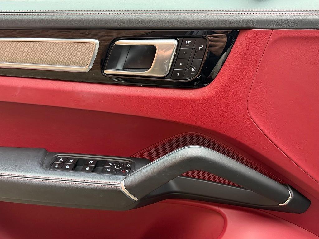 used 2022 Porsche Cayenne car, priced at $69,899