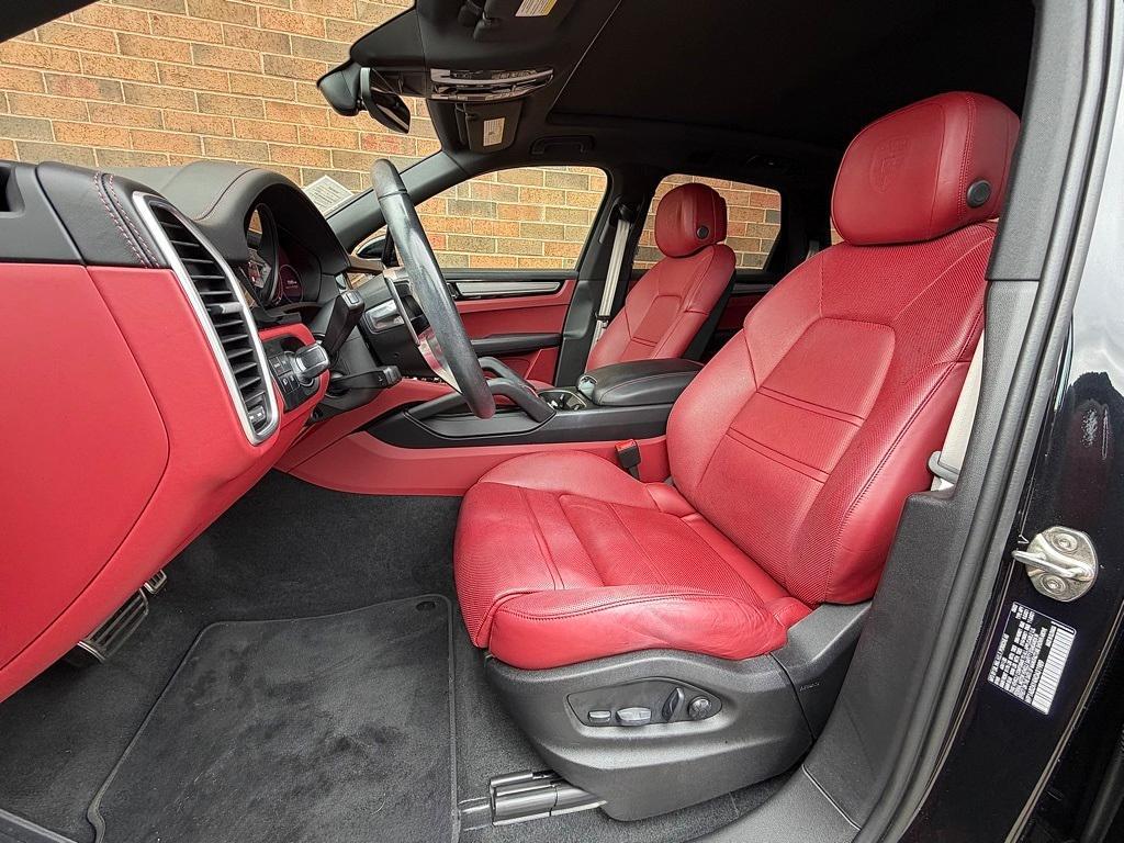 used 2022 Porsche Cayenne car, priced at $69,899