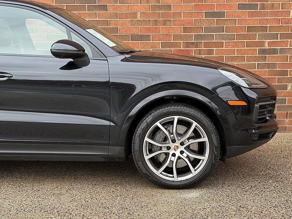 used 2022 Porsche Cayenne car, priced at $69,899