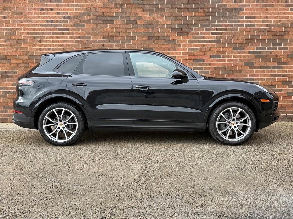 used 2022 Porsche Cayenne car, priced at $69,899