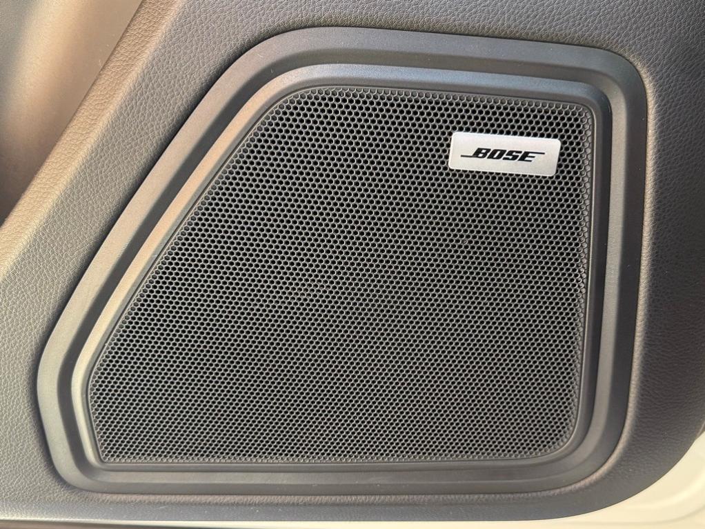 used 2020 Porsche Macan car, priced at $36,900