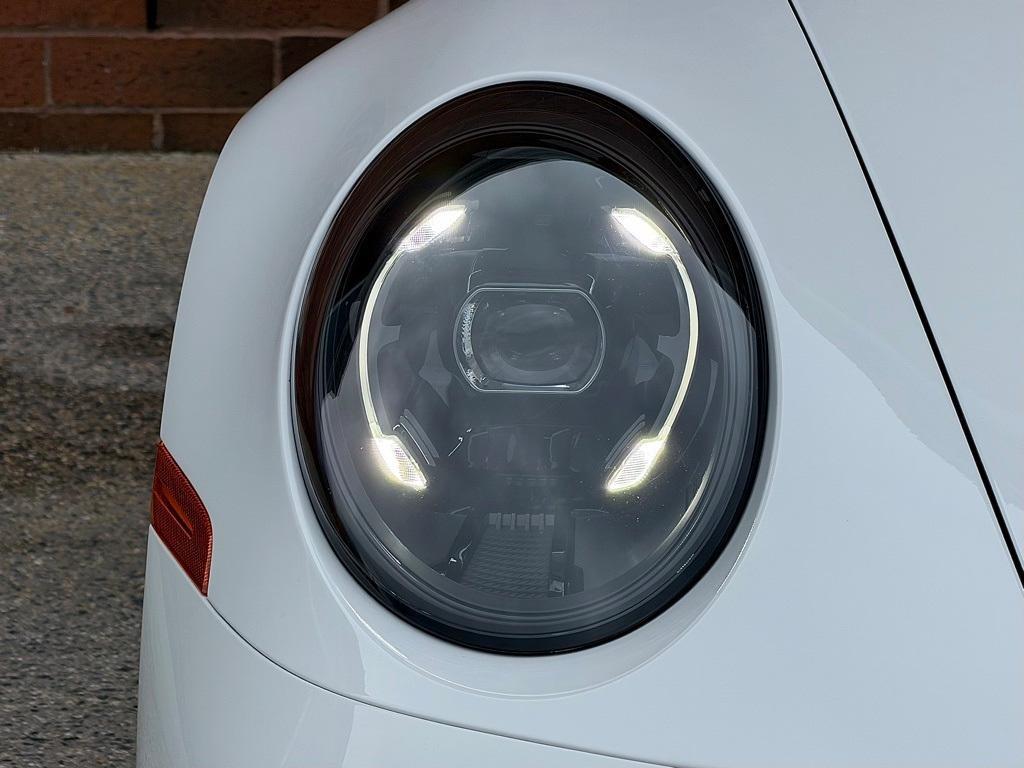 used 2025 Porsche 911 car, priced at $194,999