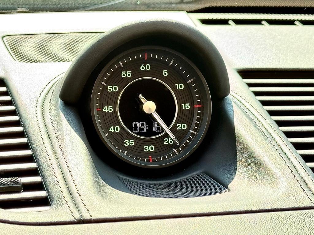 used 2023 Porsche 911 car, priced at $499,900