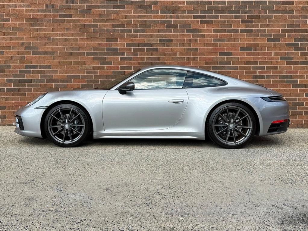 used 2024 Porsche 911 car