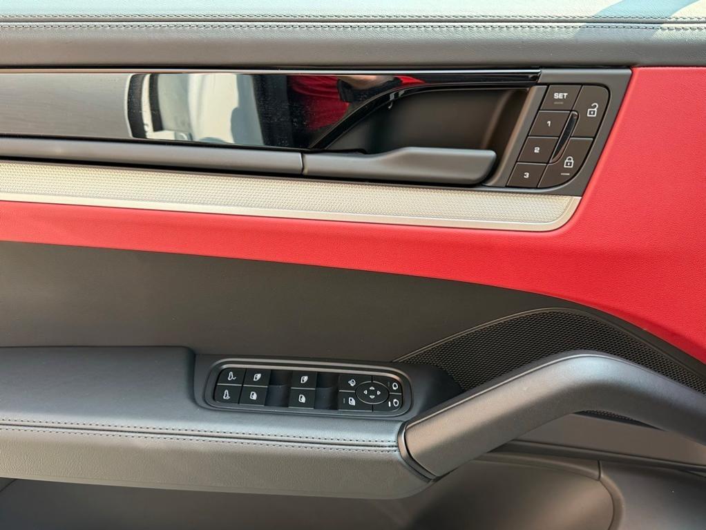 new 2025 Porsche Cayenne car, priced at $114,385