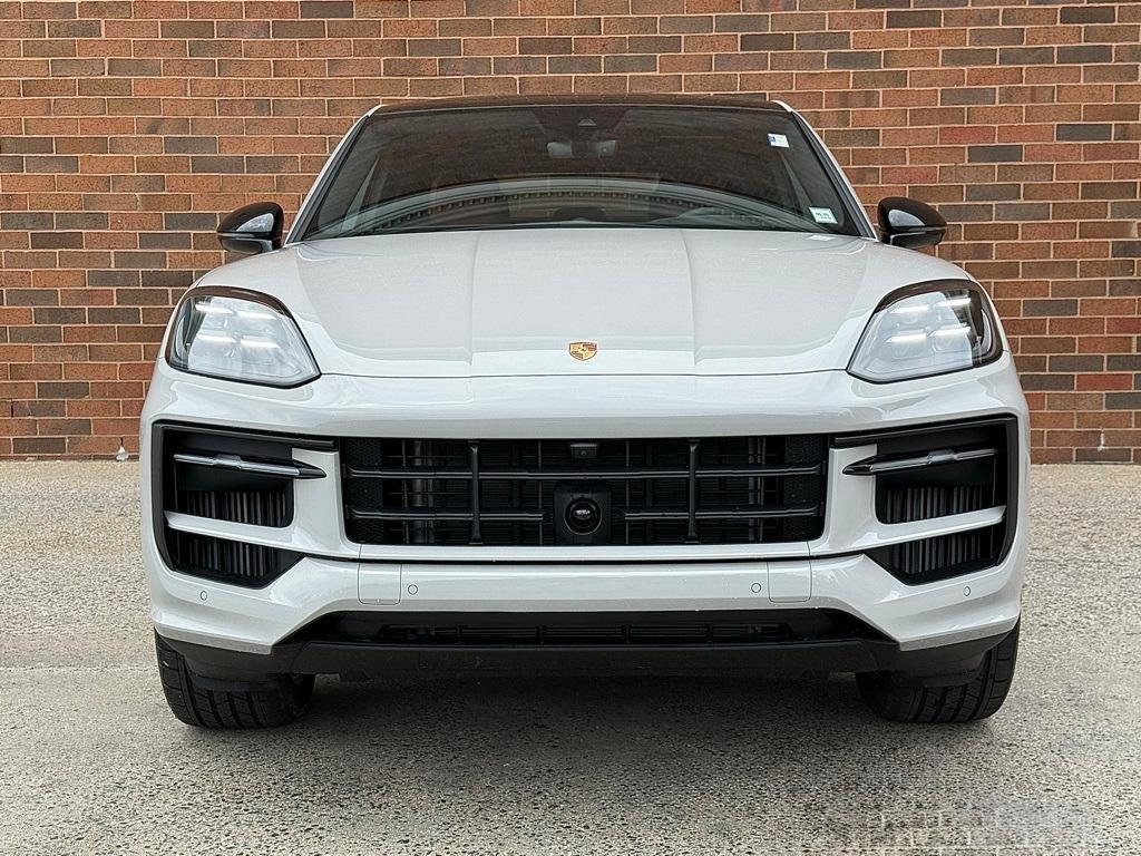 new 2025 Porsche Cayenne car, priced at $117,615