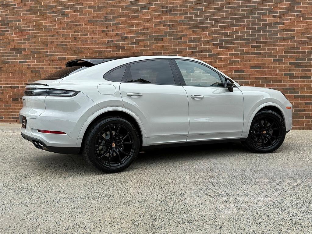 new 2025 Porsche Cayenne car, priced at $117,615