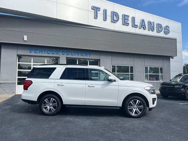 new 2024 Ford Expedition car, priced at $74,615