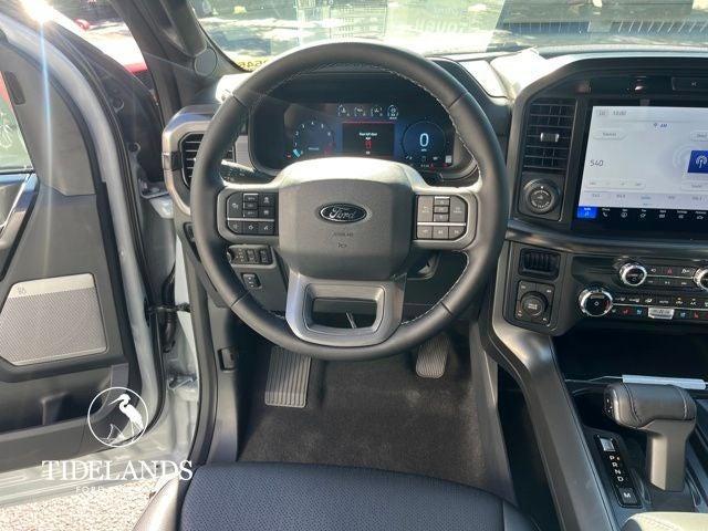 new 2025 Ford F-150 car