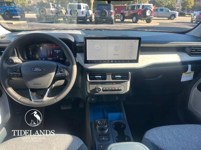 new 2025 Ford Maverick car