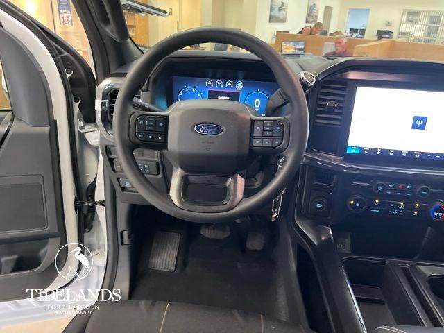 new 2025 Ford F-150 car