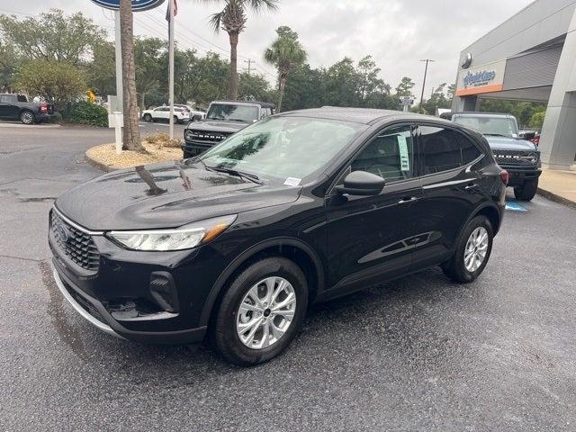 new 2025 Ford Escape car, priced at $32,385