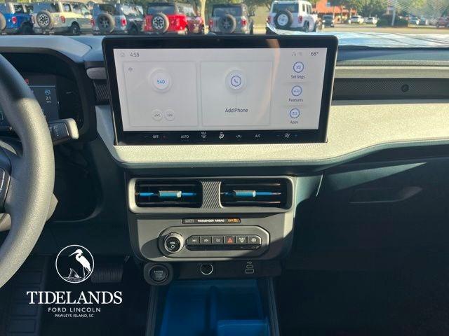 new 2025 Ford Maverick car