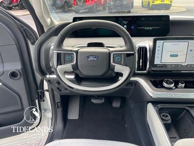 new 2025 Ford Expedition car