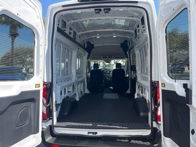 new 2025 Ford Transit-350 car