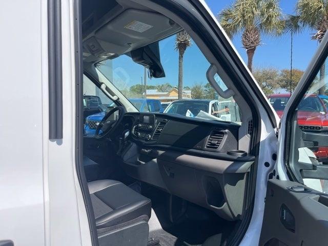 new 2025 Ford Transit-350 car