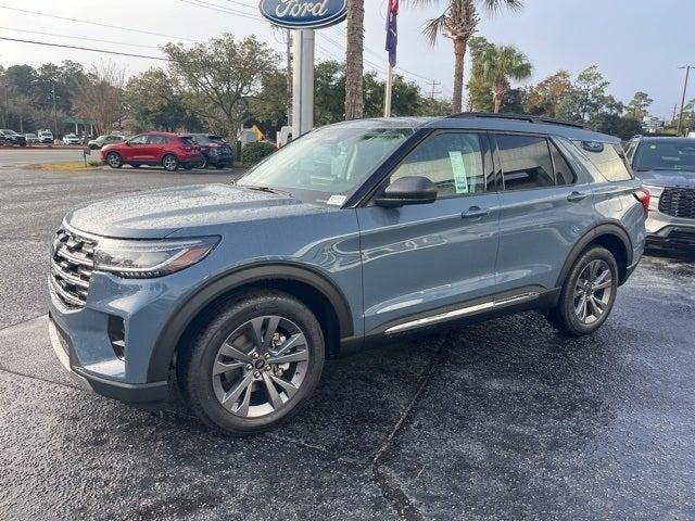 new 2025 Ford Explorer car, priced at $48,795