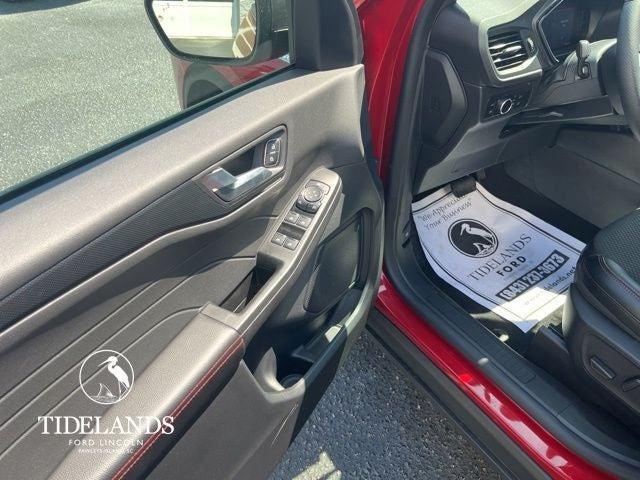 new 2025 Ford Escape car, priced at $36,995