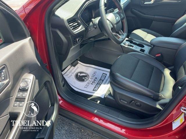 new 2025 Ford Escape car, priced at $36,995