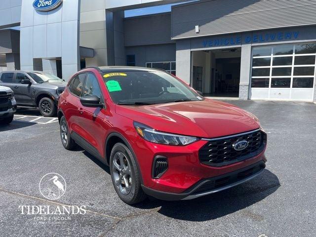 new 2025 Ford Escape car, priced at $36,995