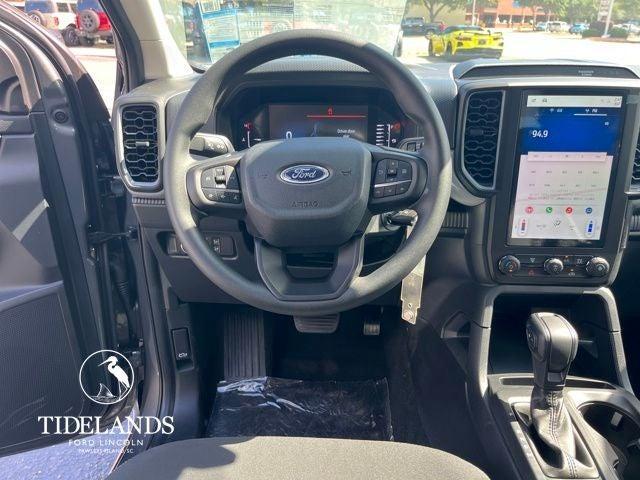 new 2025 Ford Ranger car