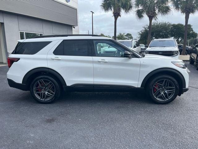 used 2025 Ford Explorer car, priced at $47,995