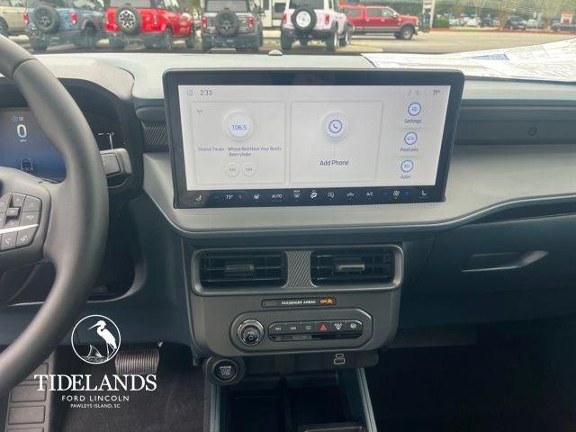 new 2025 Ford Maverick car