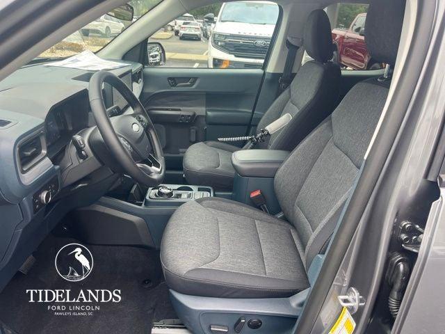 new 2025 Ford Maverick car