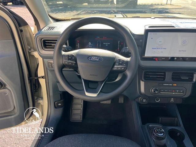 new 2025 Ford Maverick car