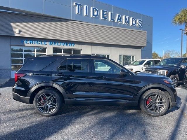 new 2025 Ford Explorer car, priced at $56,355