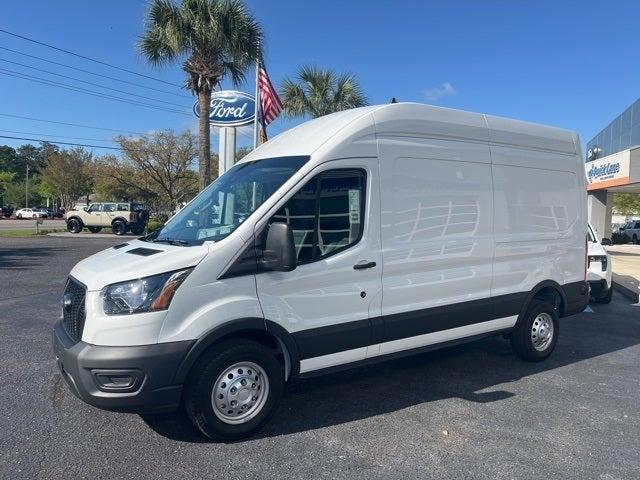 new 2025 Ford Transit-350 car
