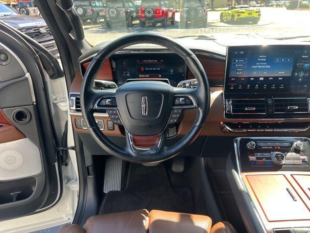 used 2022 Lincoln Navigator car, priced at $59,498