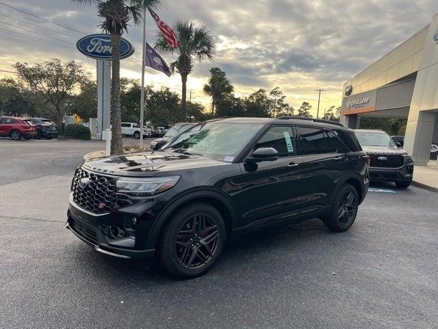 new 2025 Ford Explorer car, priced at $59,595