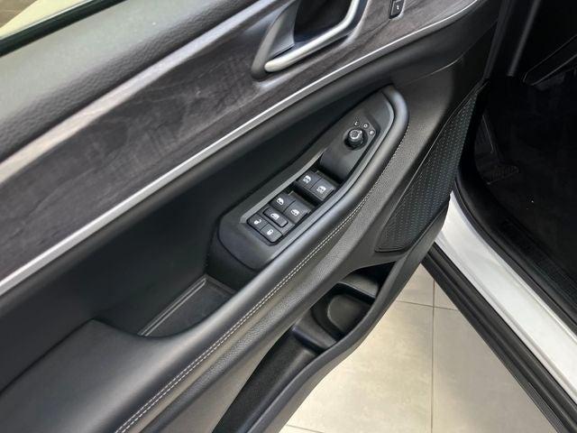 used 2024 Jeep Grand Cherokee L car, priced at $35,995