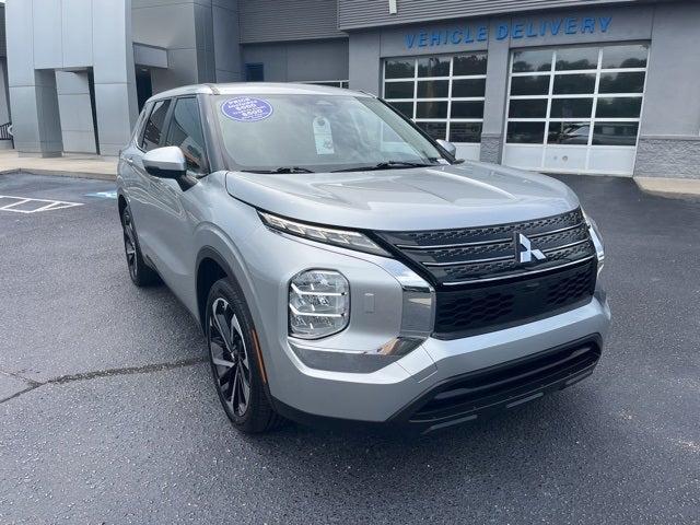 used 2022 Mitsubishi Outlander car, priced at $19,995