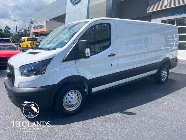 new 2025 Ford Transit-250 car