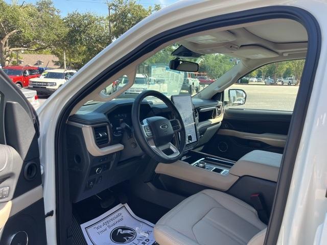 new 2024 Ford Expedition car, priced at $76,895