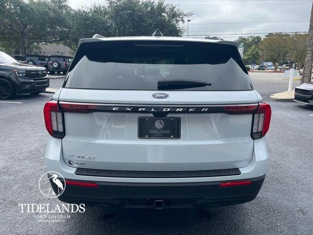 new 2025 Ford Explorer car